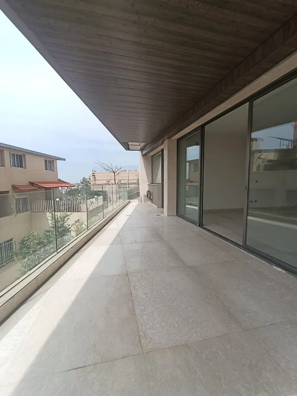 For Sale: Apartment in Bsalim