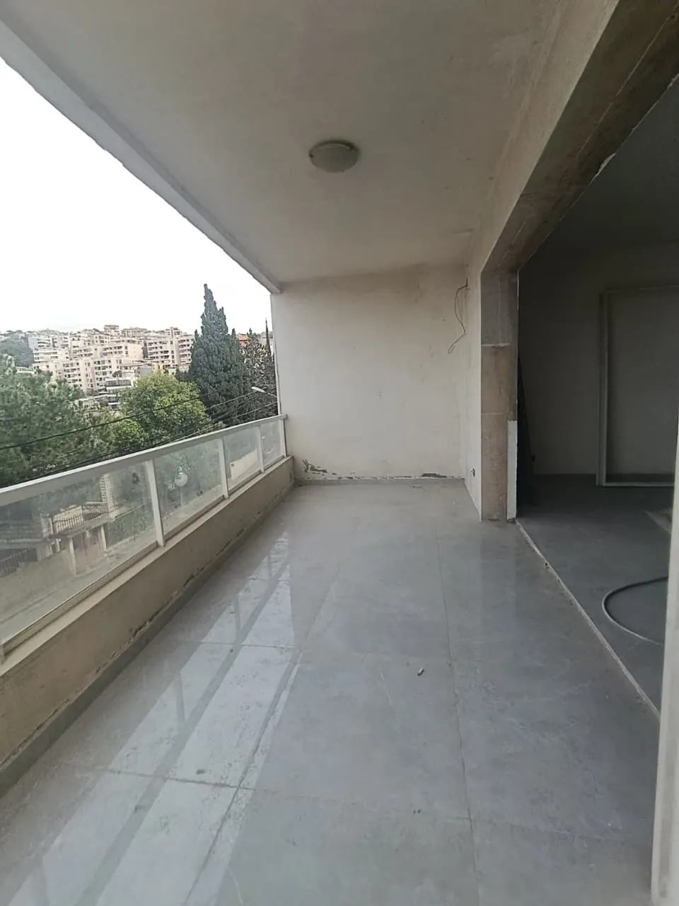 For Sale: Apartment in Bsalim