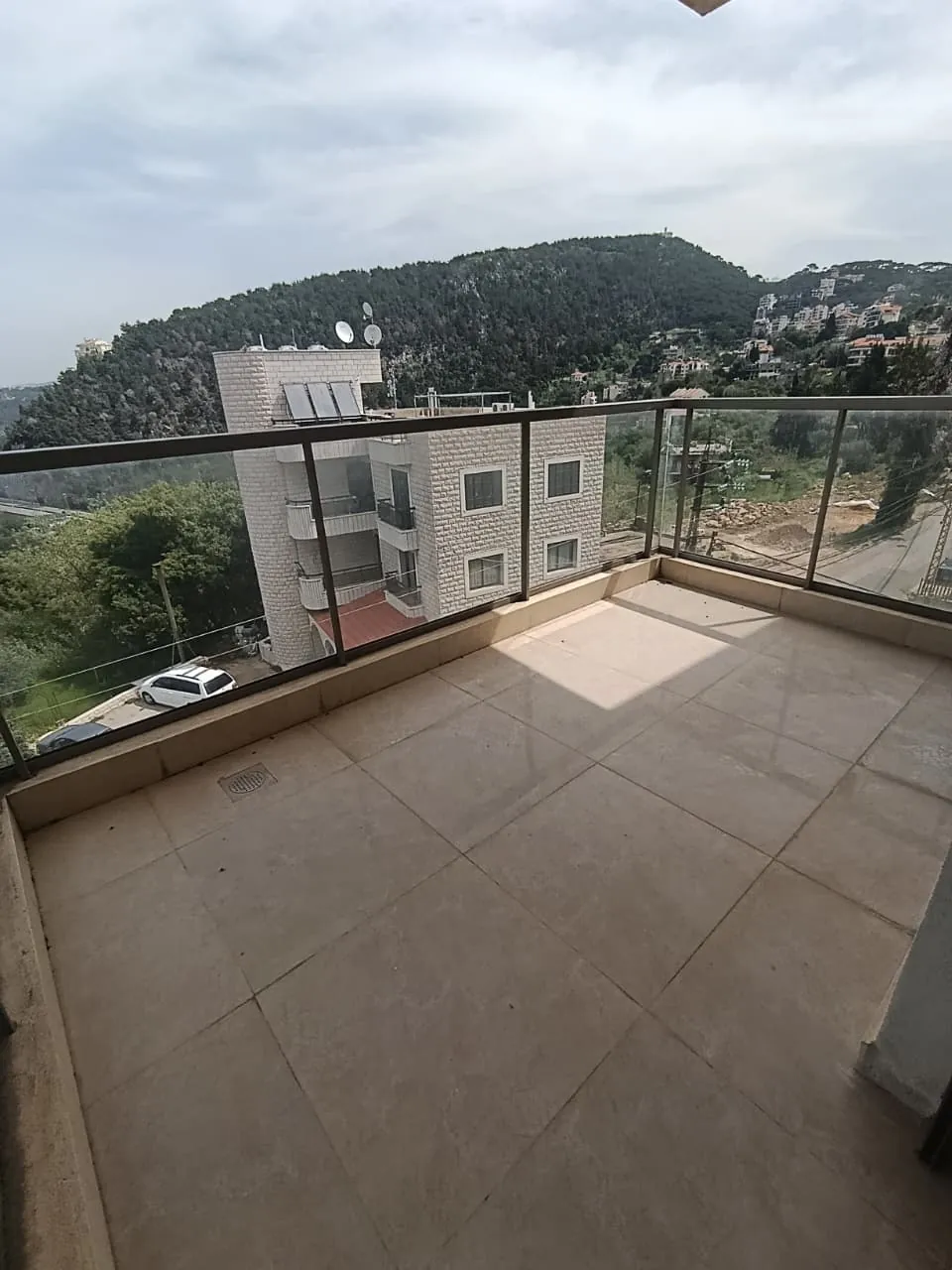 For Sale: Duplex in Jouret El Ballout — photo 3