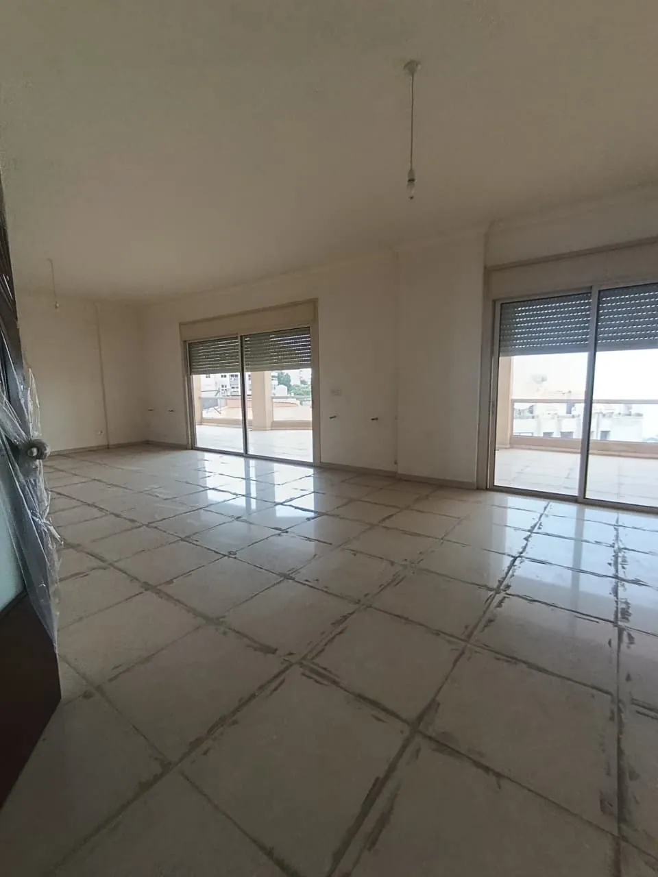 For Sale: Apartment in Mtayleb — الصورة 4