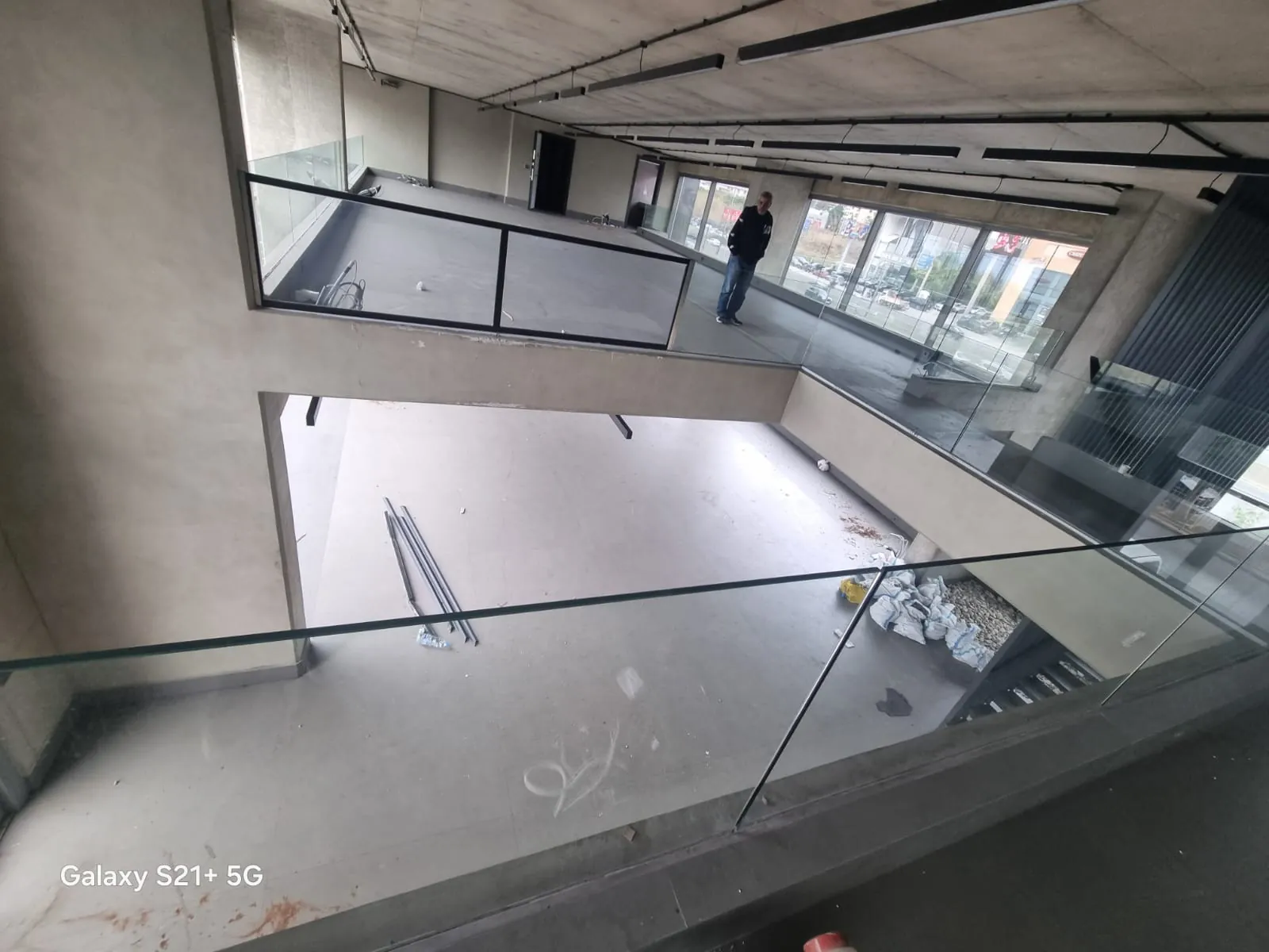 For Rent: Office in Dbayeh — الصورة 2