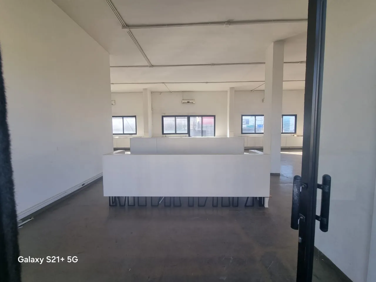 For Rent: Office in Dbayeh — الصورة 2
