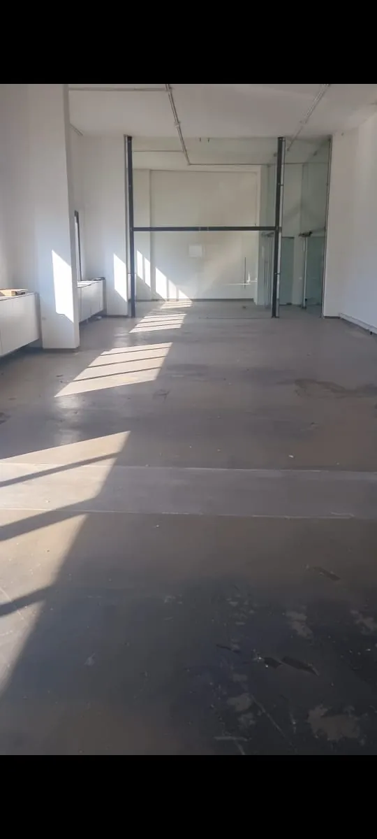 For Rent: Office in Dbayeh — الصورة 3