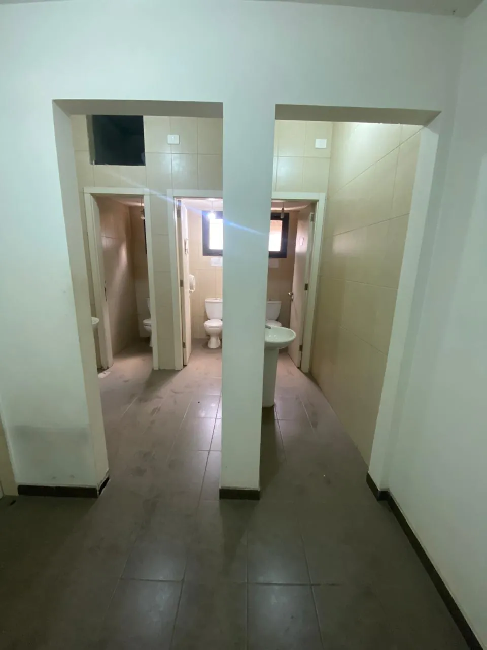 Offices for Rent in Zalka — photo 2