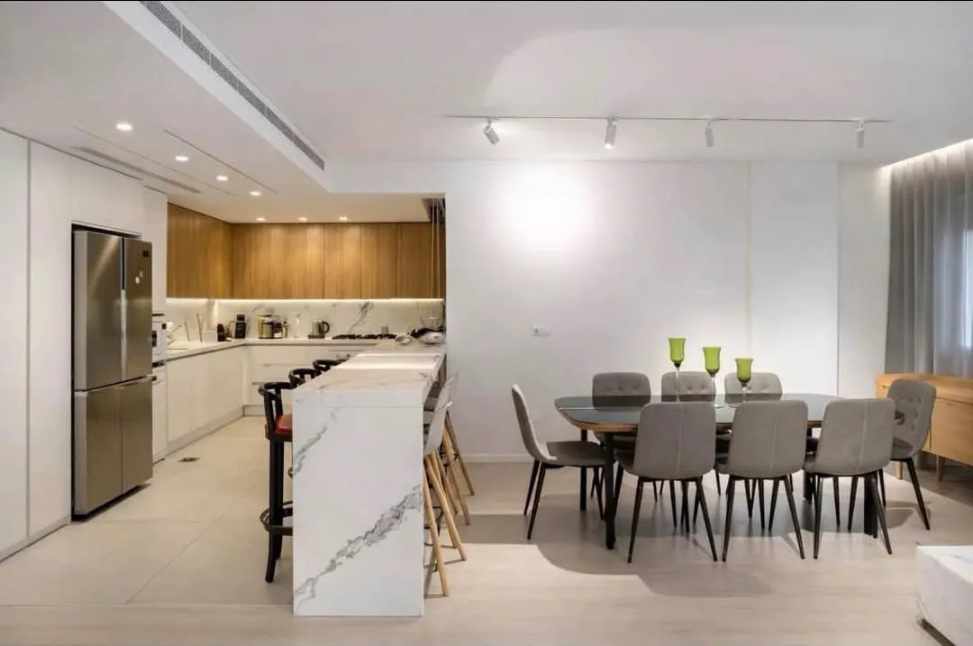 For Sale: Apartment in Achrafieh-Sioufi — photo 3