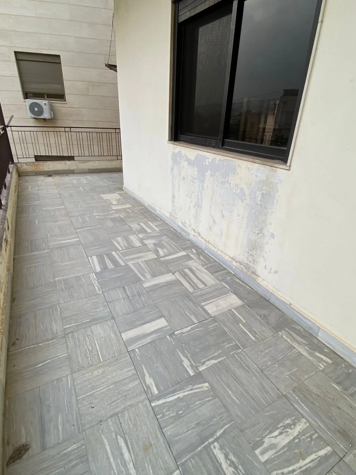 For Sale: Apartment in Biaqout — photo 2