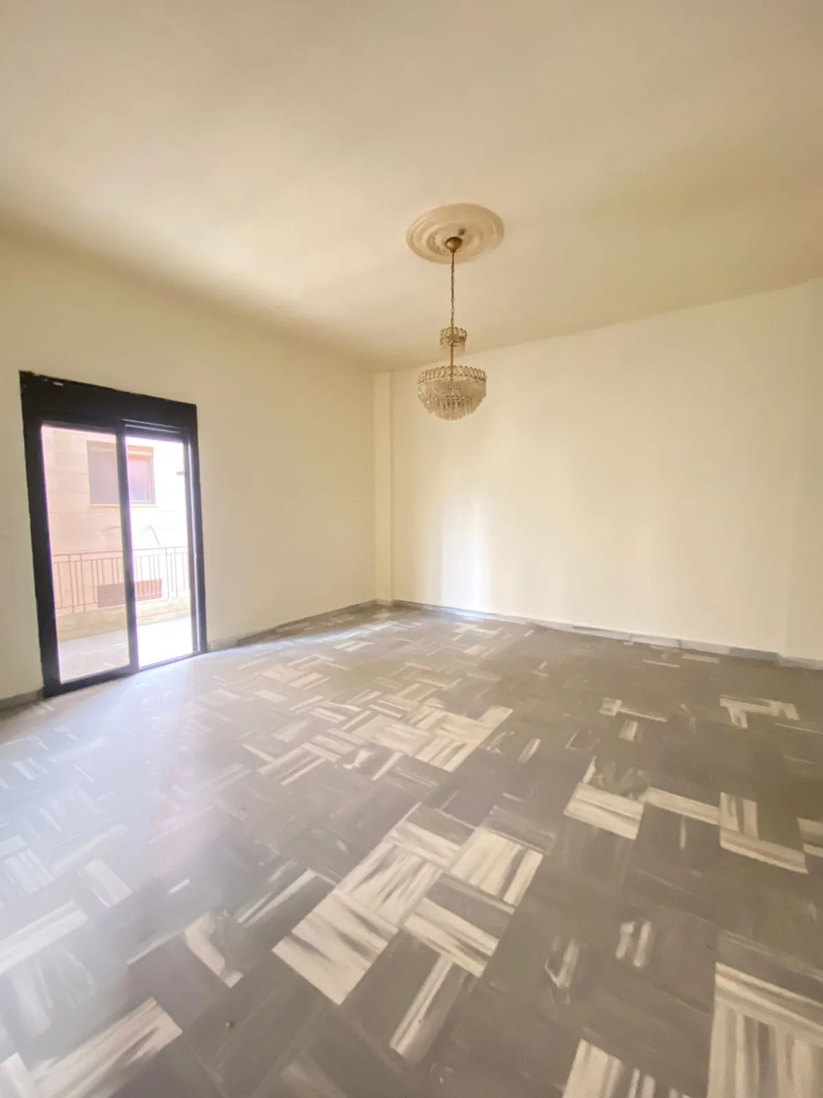 For Sale: Apartment in Biaqout — photo 4