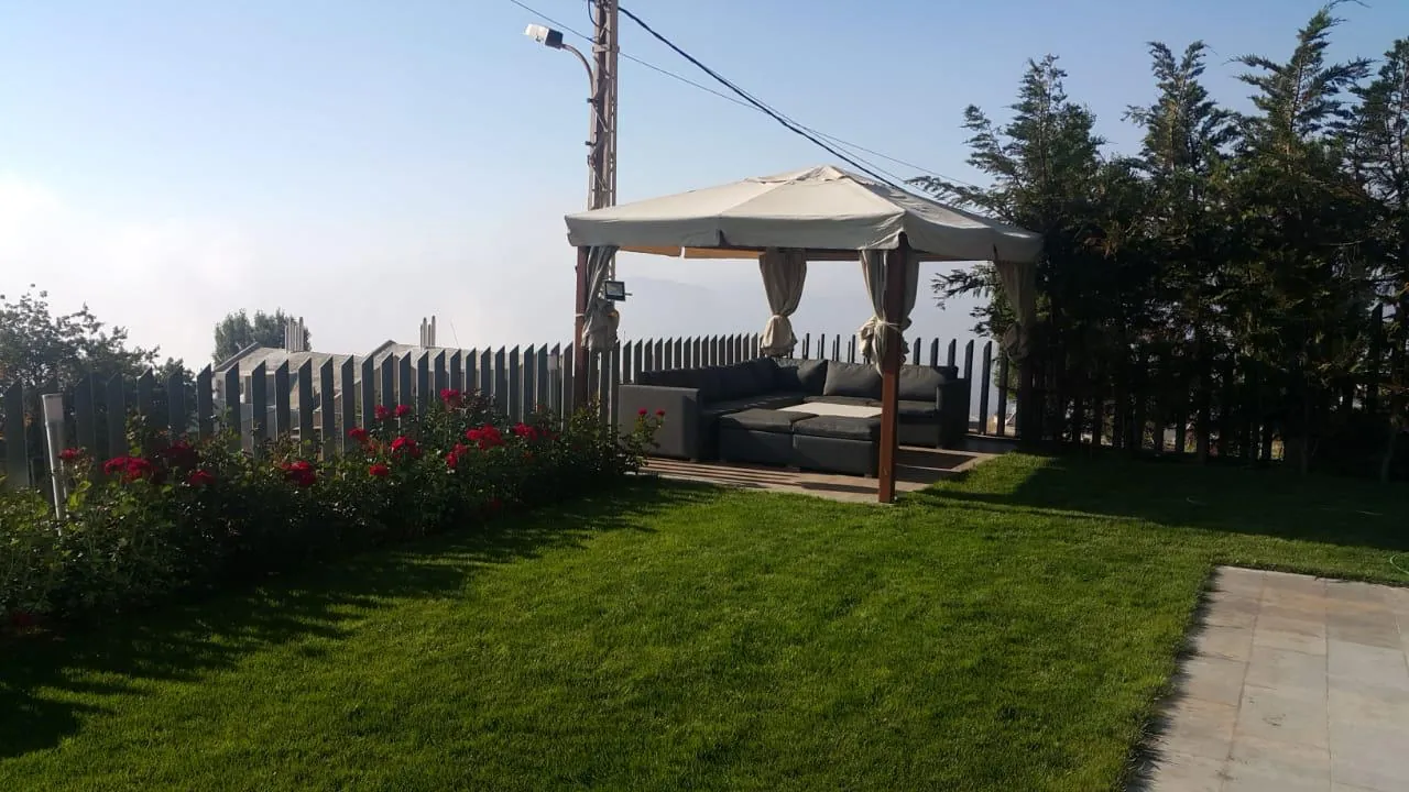 For Rent: Duplex Chalet in Tilal Faqra — الصورة 2