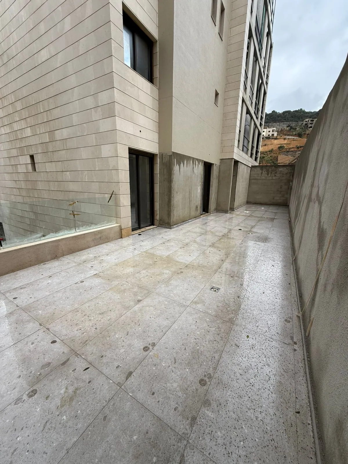 For Sale: Apartment in Mansourieh