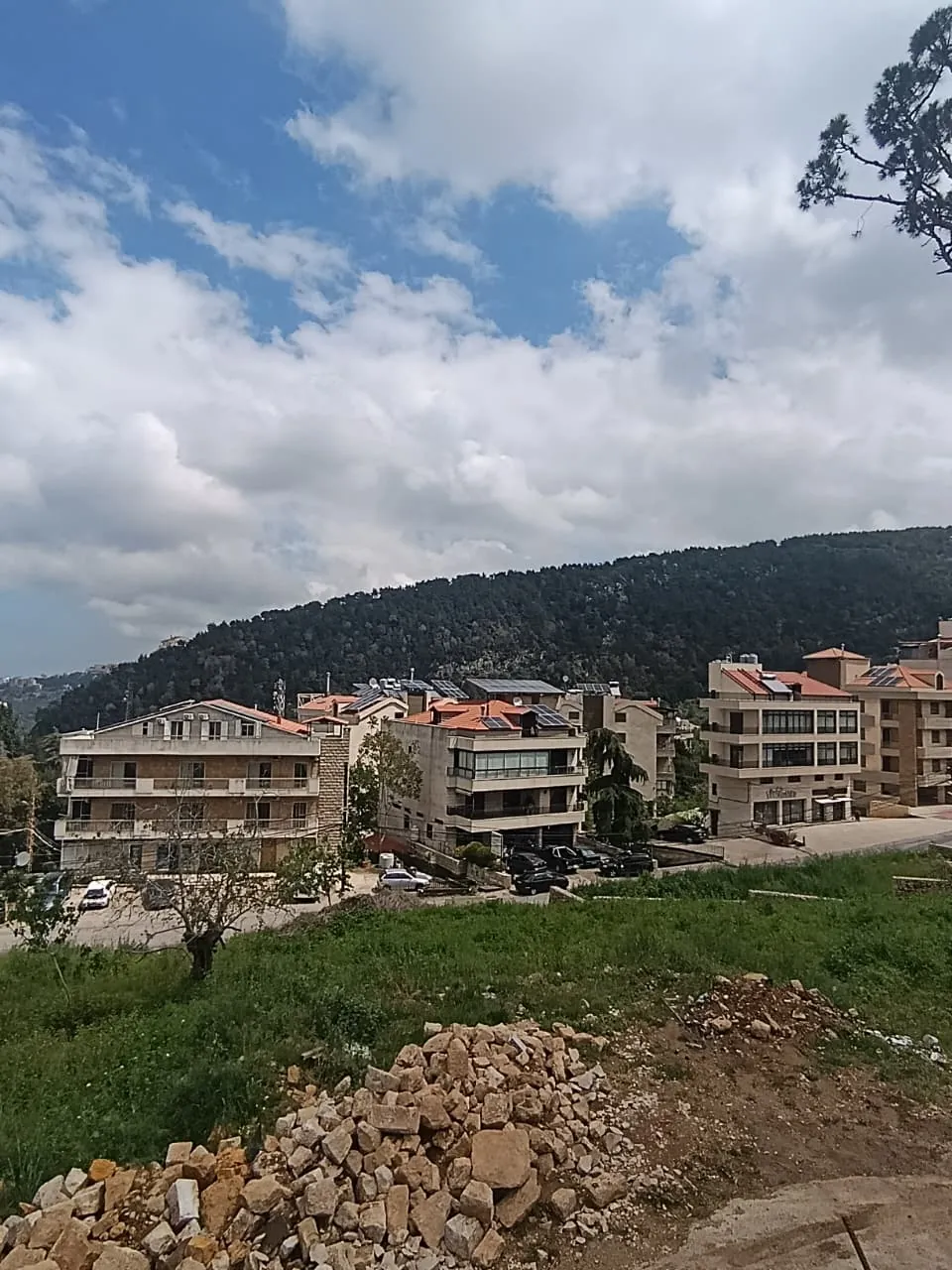 For Sale: Under Construction Apartments in Jouret El Ballout