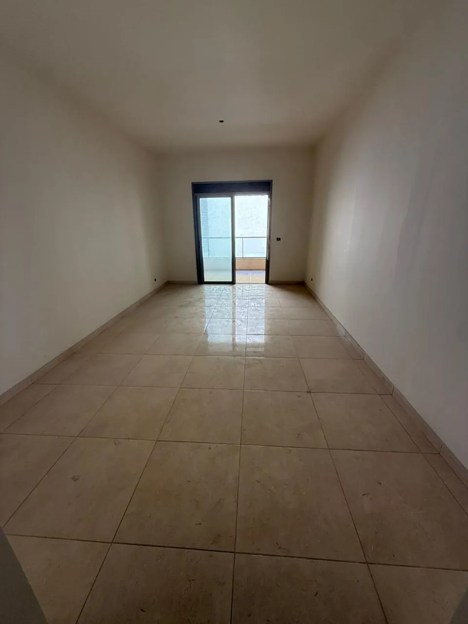 For Sale: Apartment in Dekweneh — photo 2