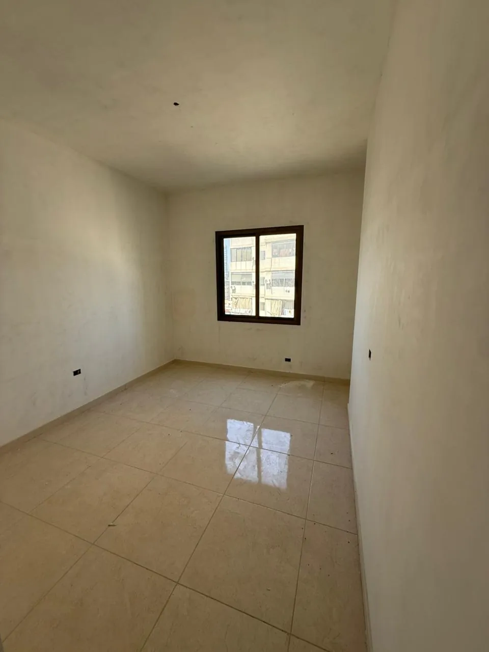 For Sale: Apartment in Dekweneh — photo 4
