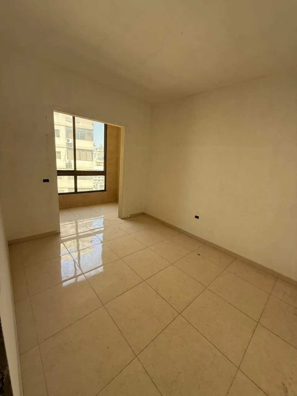 For Sale: Apartment in Dekweneh — photo 5