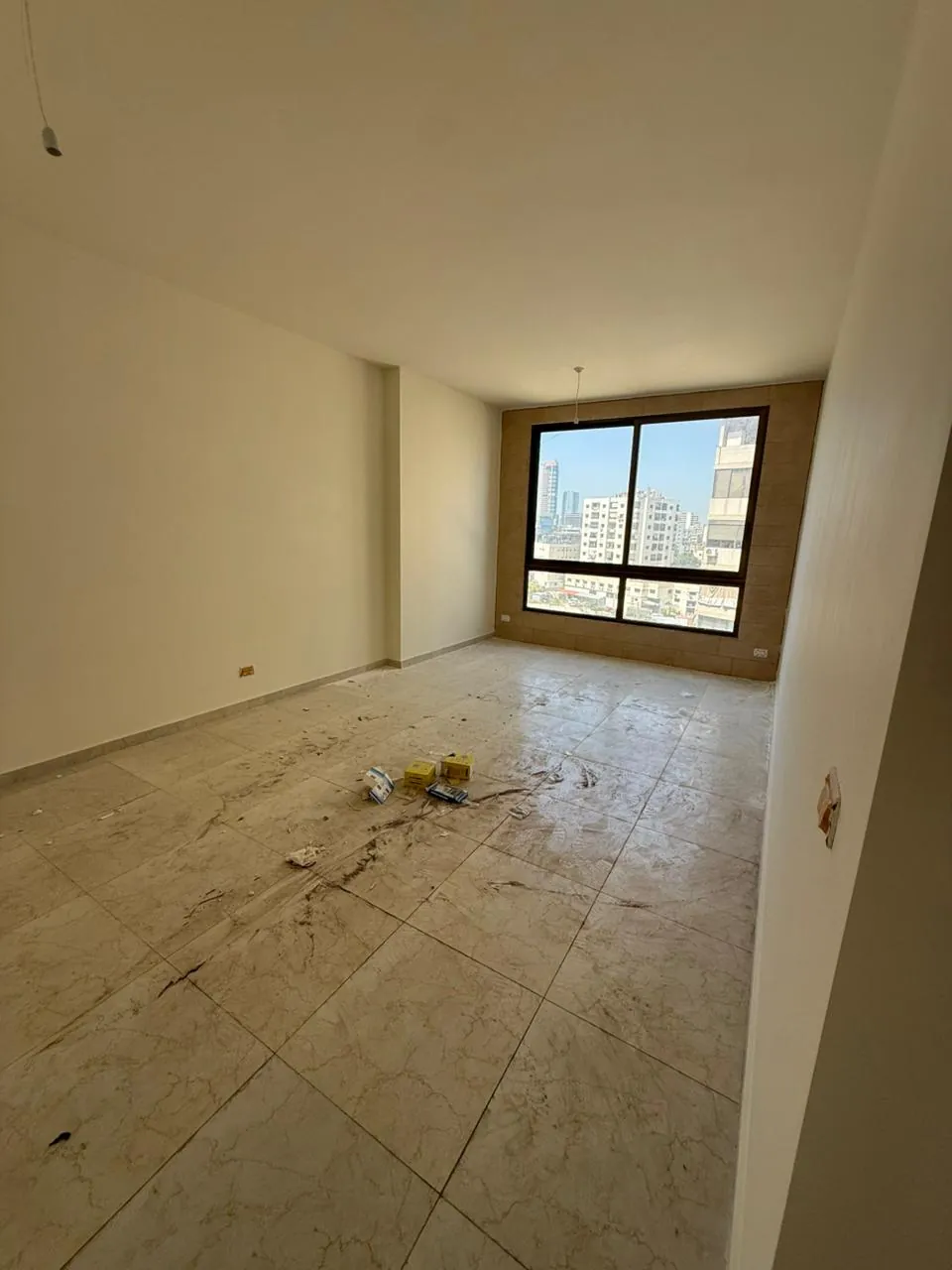 For Sale: Apartment in Dekweneh — photo 3