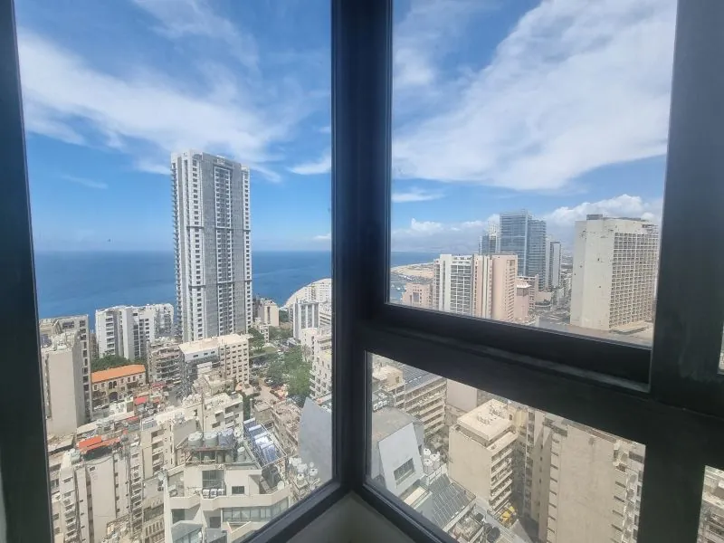 For Sale: Apartment in Ain el Mraisseh — photo 2