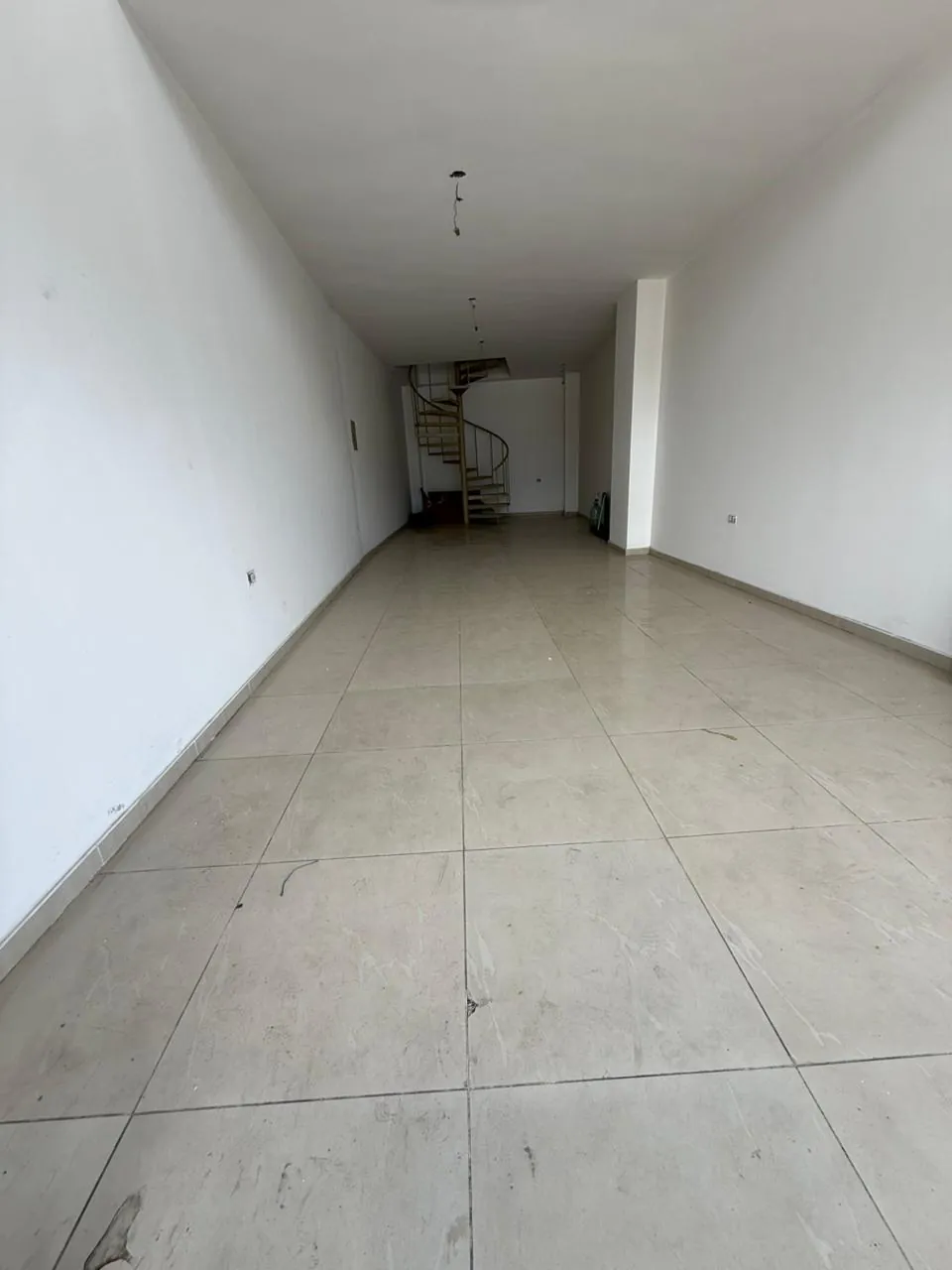 For Sale: Shop in Hazmieh — photo 2
