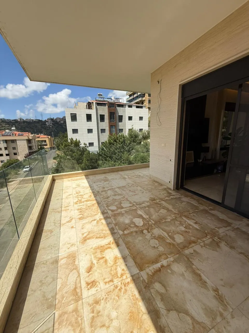 For Sale: Apartment in Mansourieh — photo 2