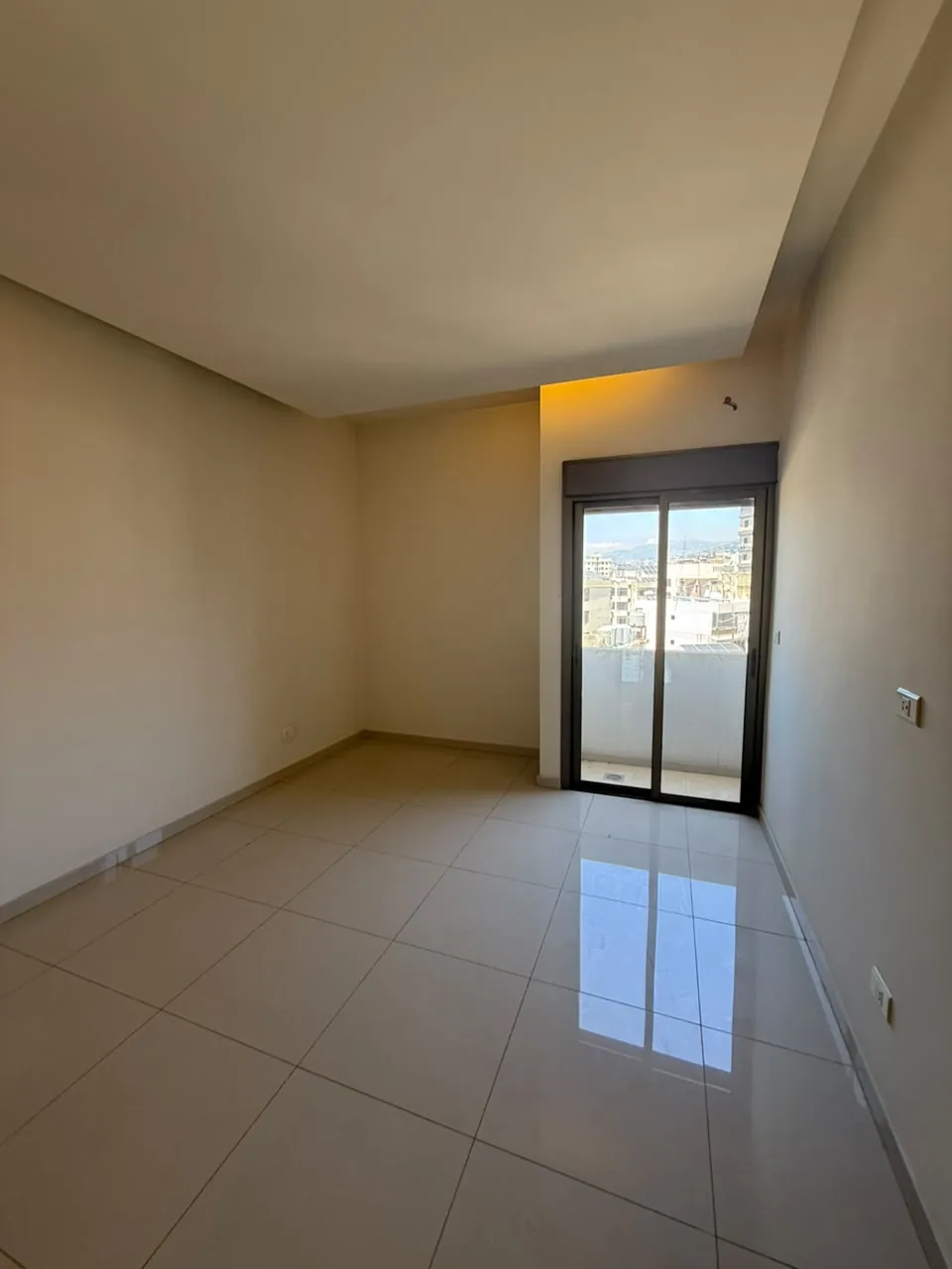 For Sale: Apartment in Jdeideh — photo 4