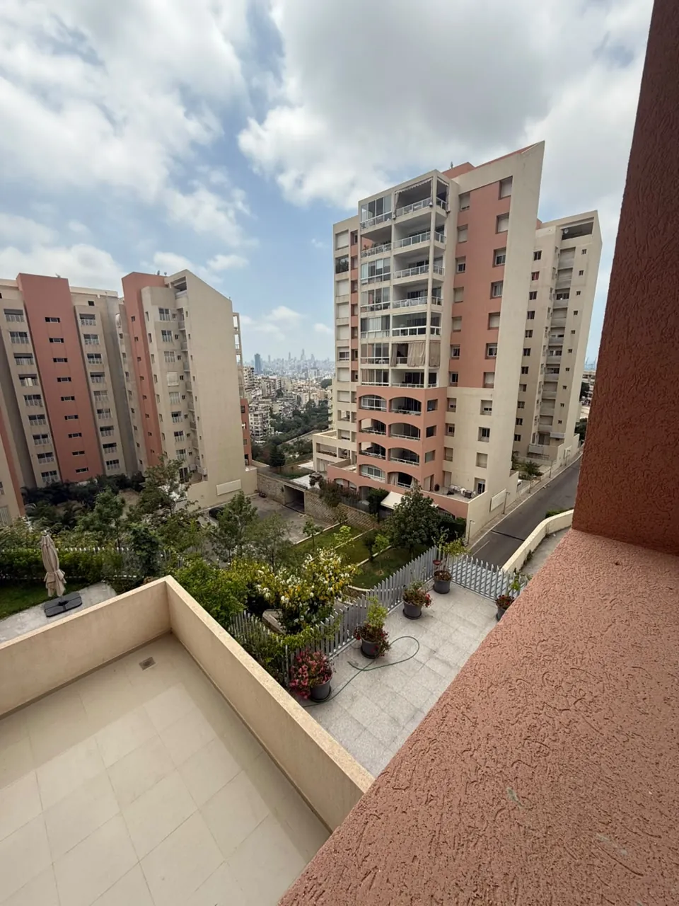 For Sale: Apartment in Fanar — photo 2