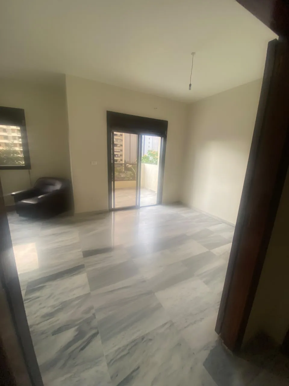 For Sale: Apartment in Zalka — الصورة 2