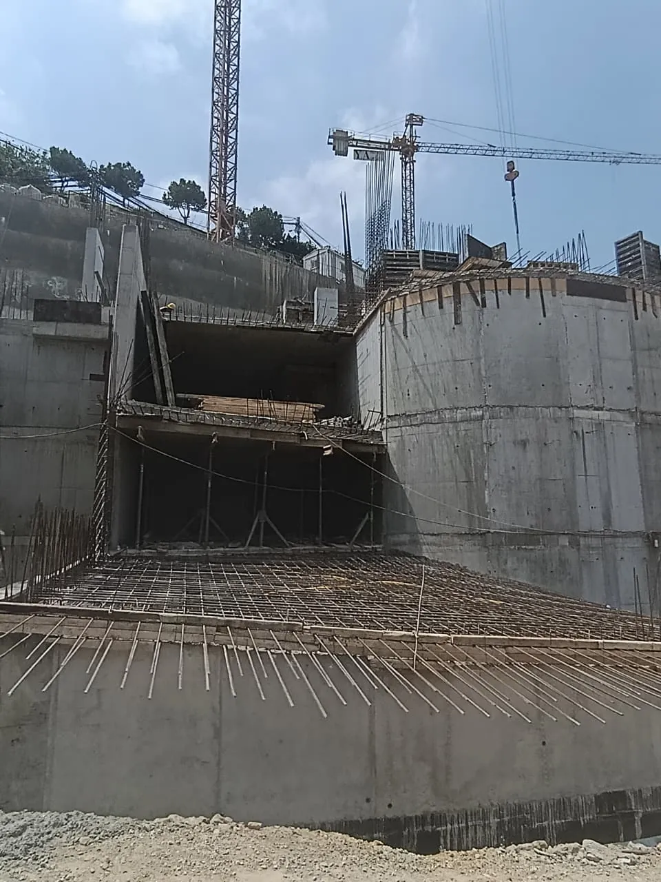 For Sale: Project under construction in Bsalim — الصورة 5