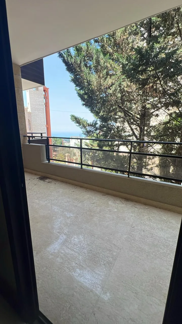 For Sale: Apartment in Ain Saadeh — photo 3