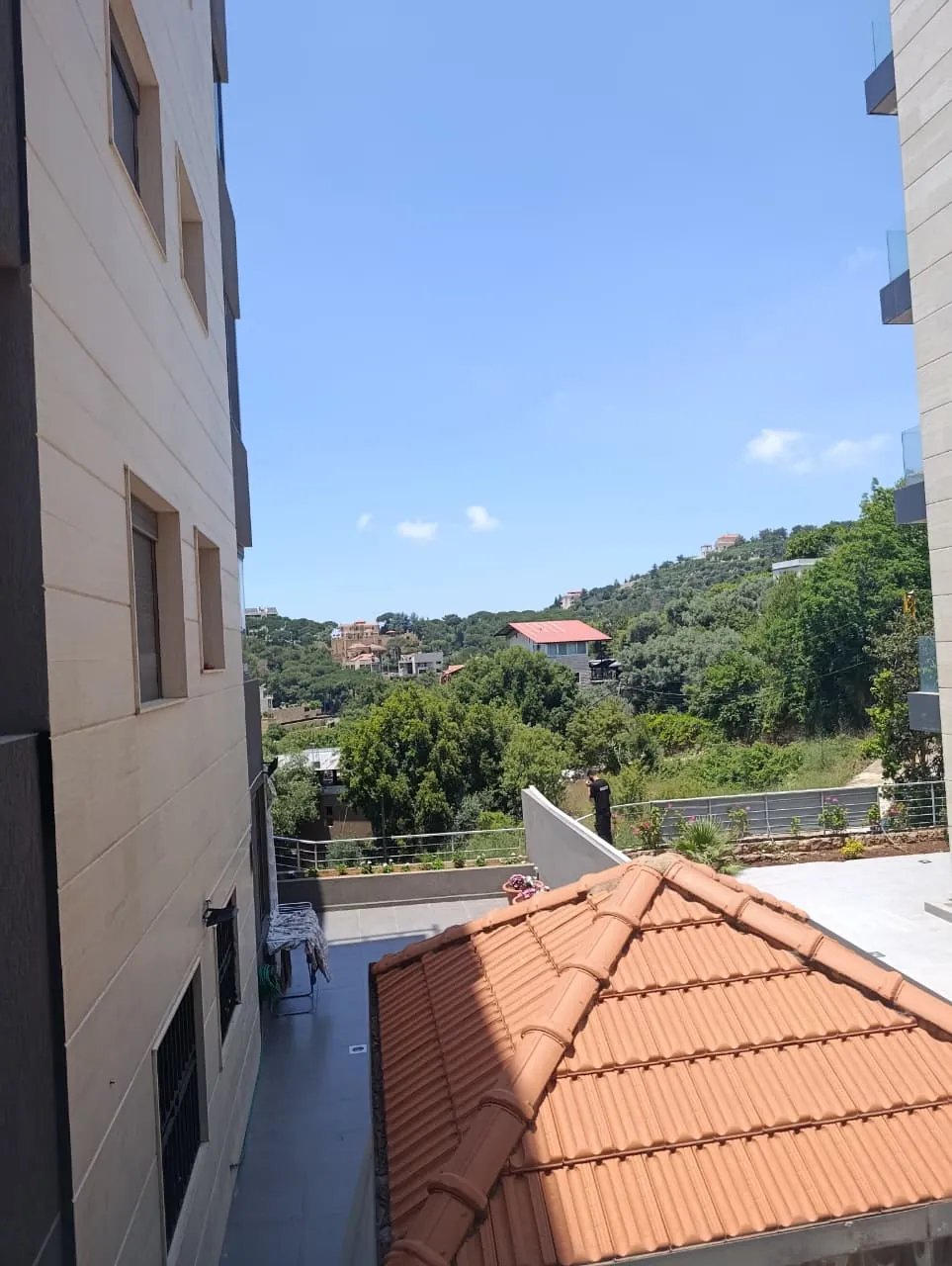 For Sale: Apartment in Jouret El Ballout