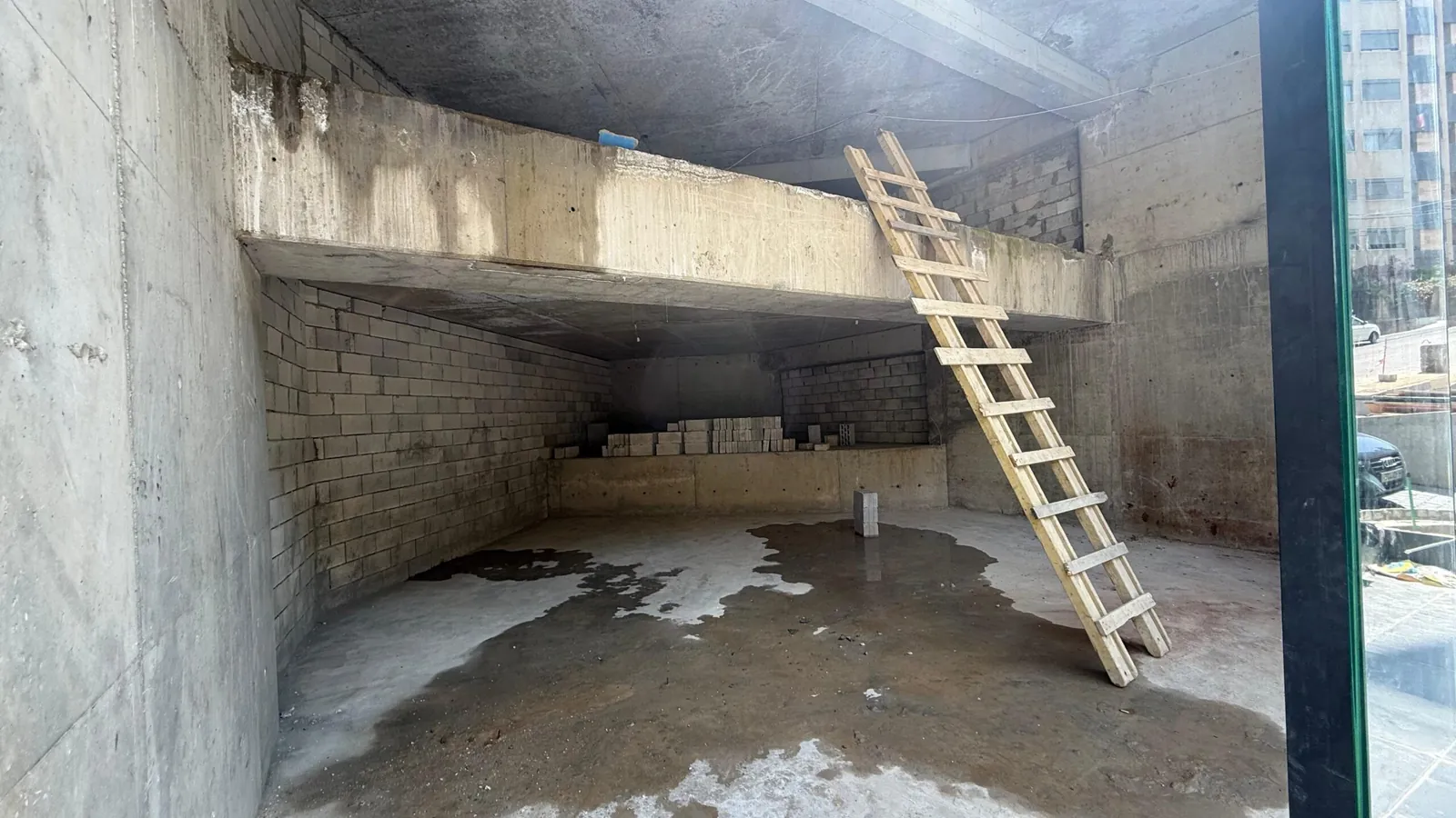 For Rent: Shop in Jal El Dib — الصورة 5