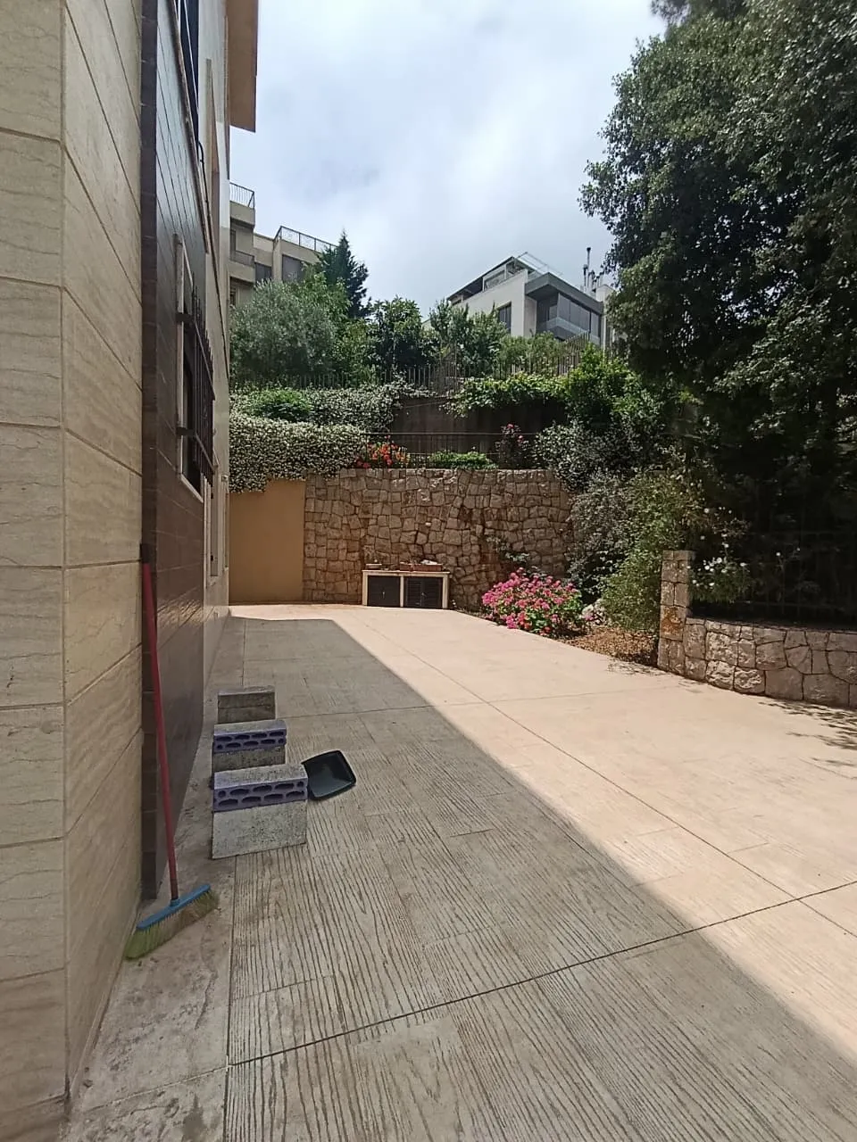 For Sale: Apartment in Mar Chaaya — photo 3