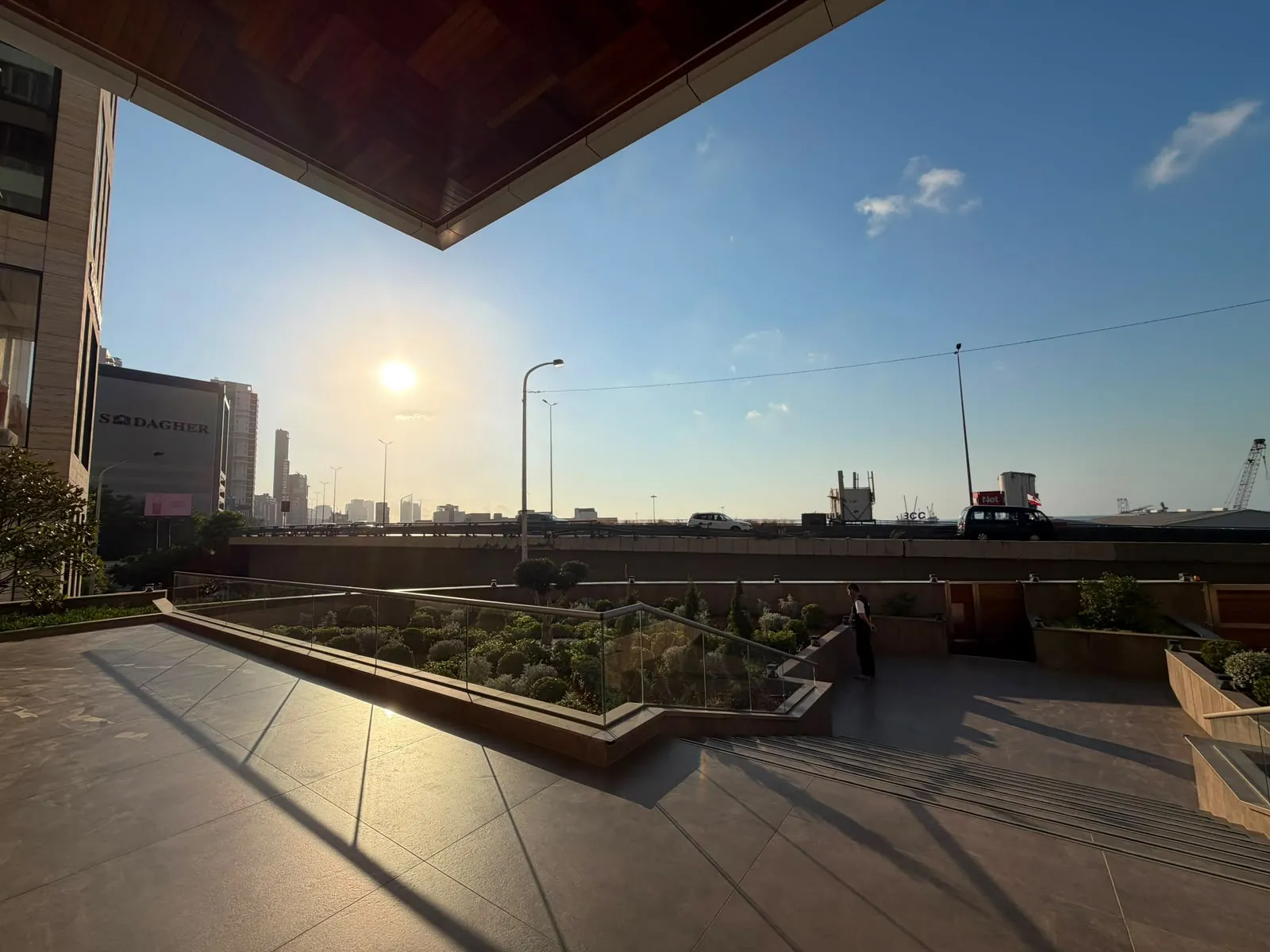 For Sale: Apartment in Achrafieh — photo 2