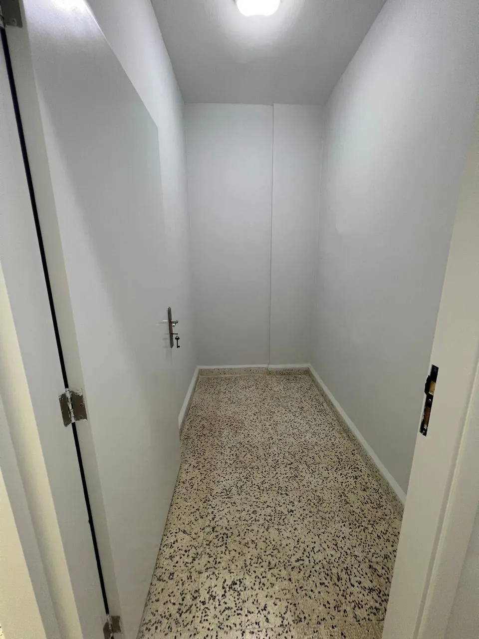 For Sale: Apartment in Dekwaneh — photo 3