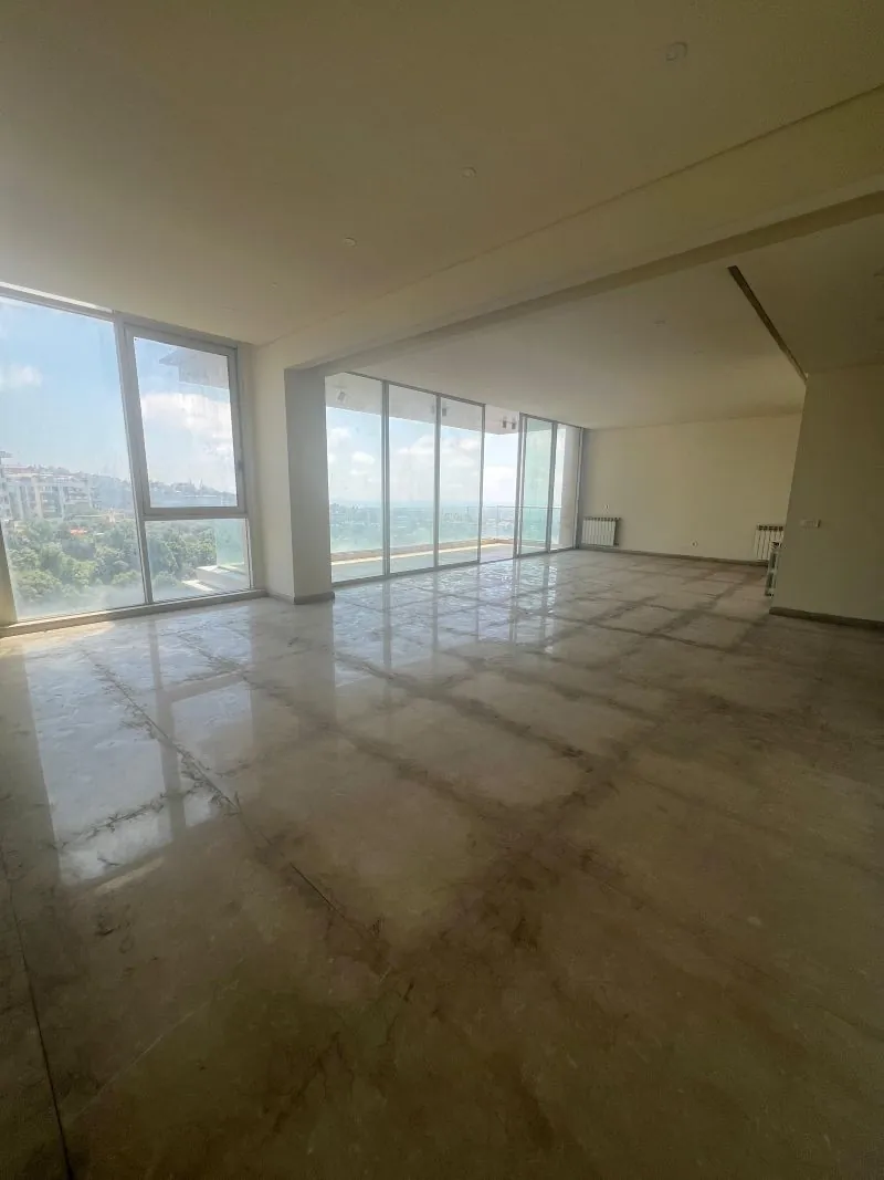 For Sale: Apartment in Mansourieh