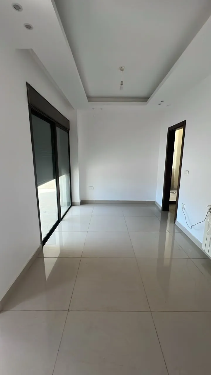 For Sale: Apartment in Mansourieh — photo 3