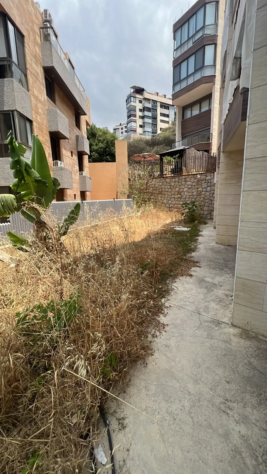 For Sale: Apartment in Monteverde — photo 2
