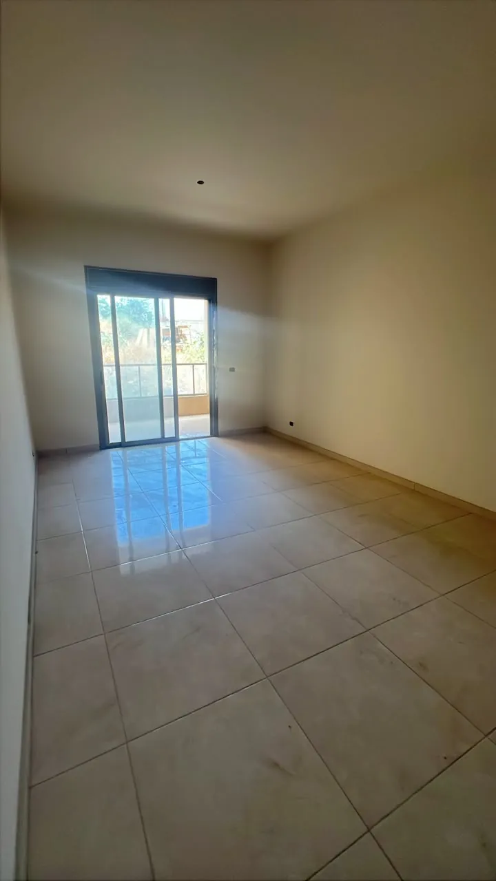 For Sale: Apartment in Dekweneh — photo 2