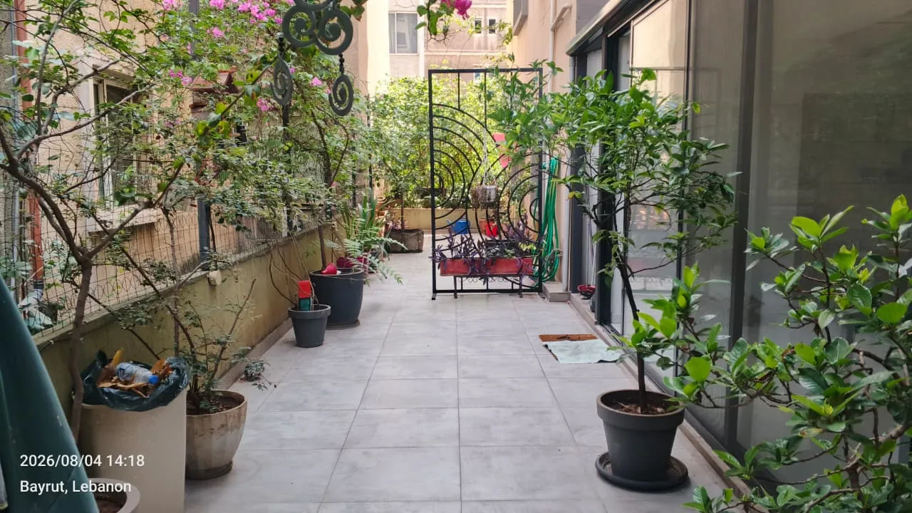 For Rent: Apartment in Badaro, Beirut — الصورة 2