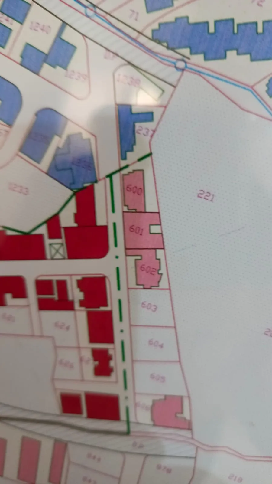 For Sale: Land in Dekweneh