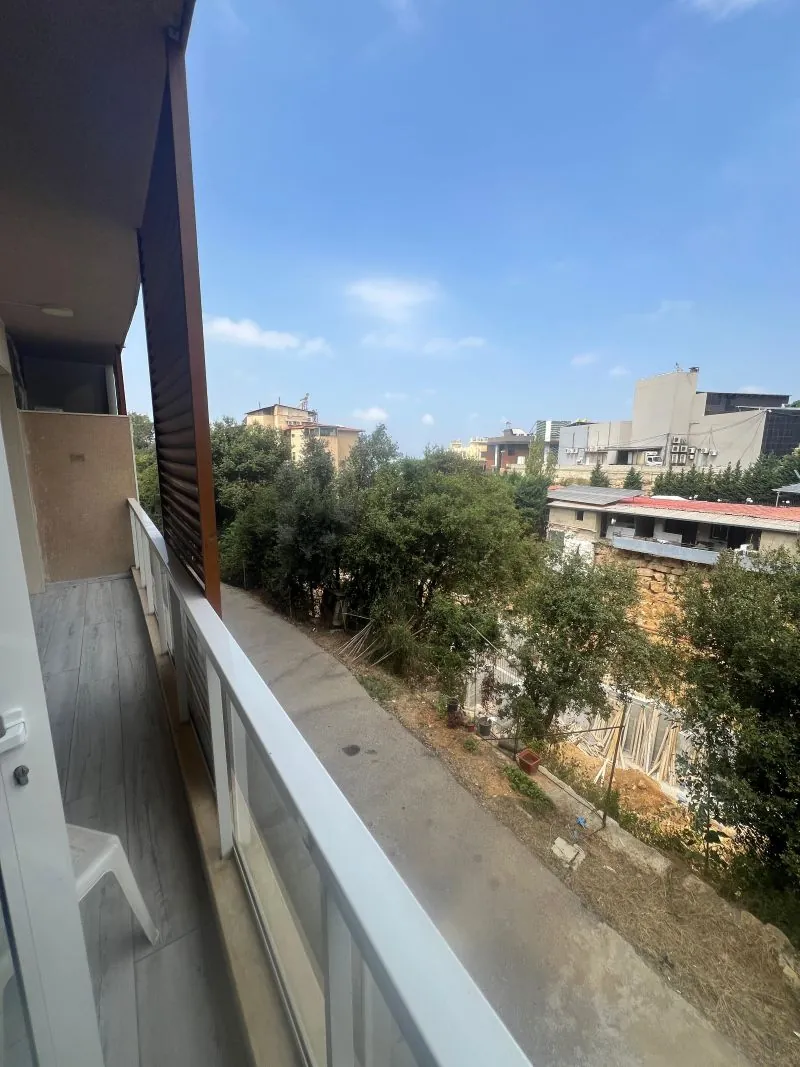 For Rent: Apartment in Mansourieh