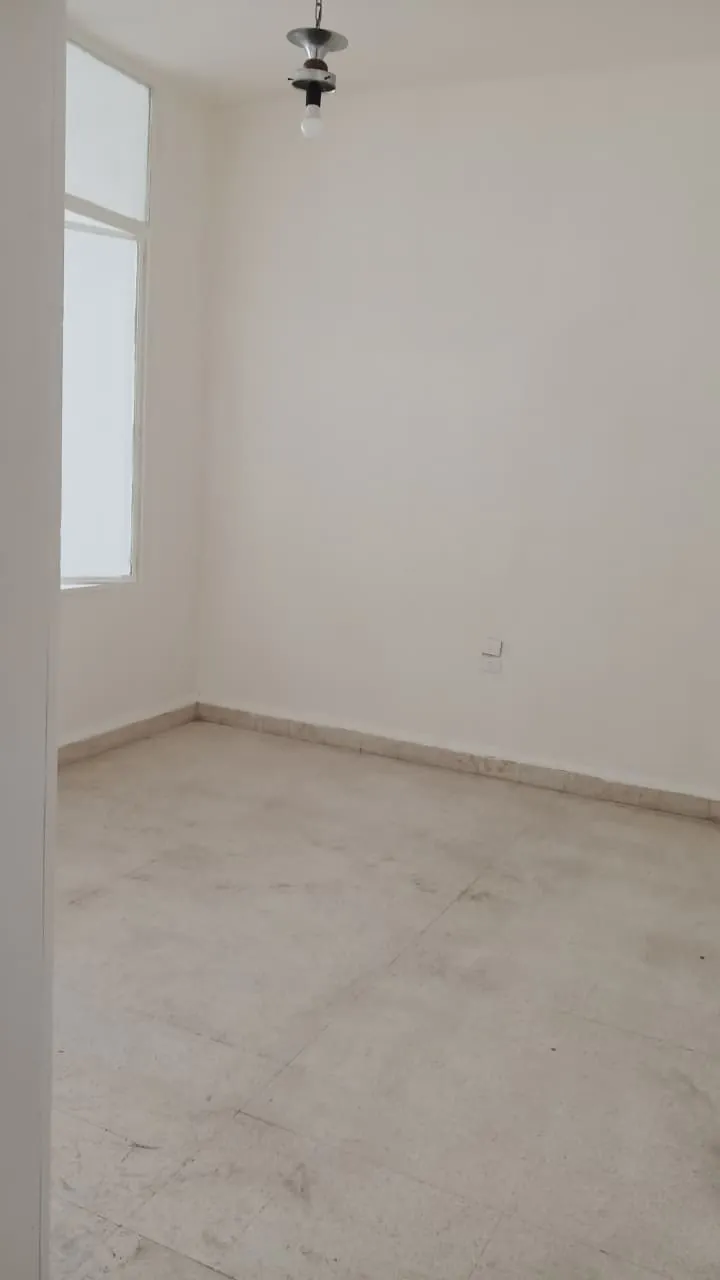 For Rent: Apartment in Gemmayzeh — الصورة 4