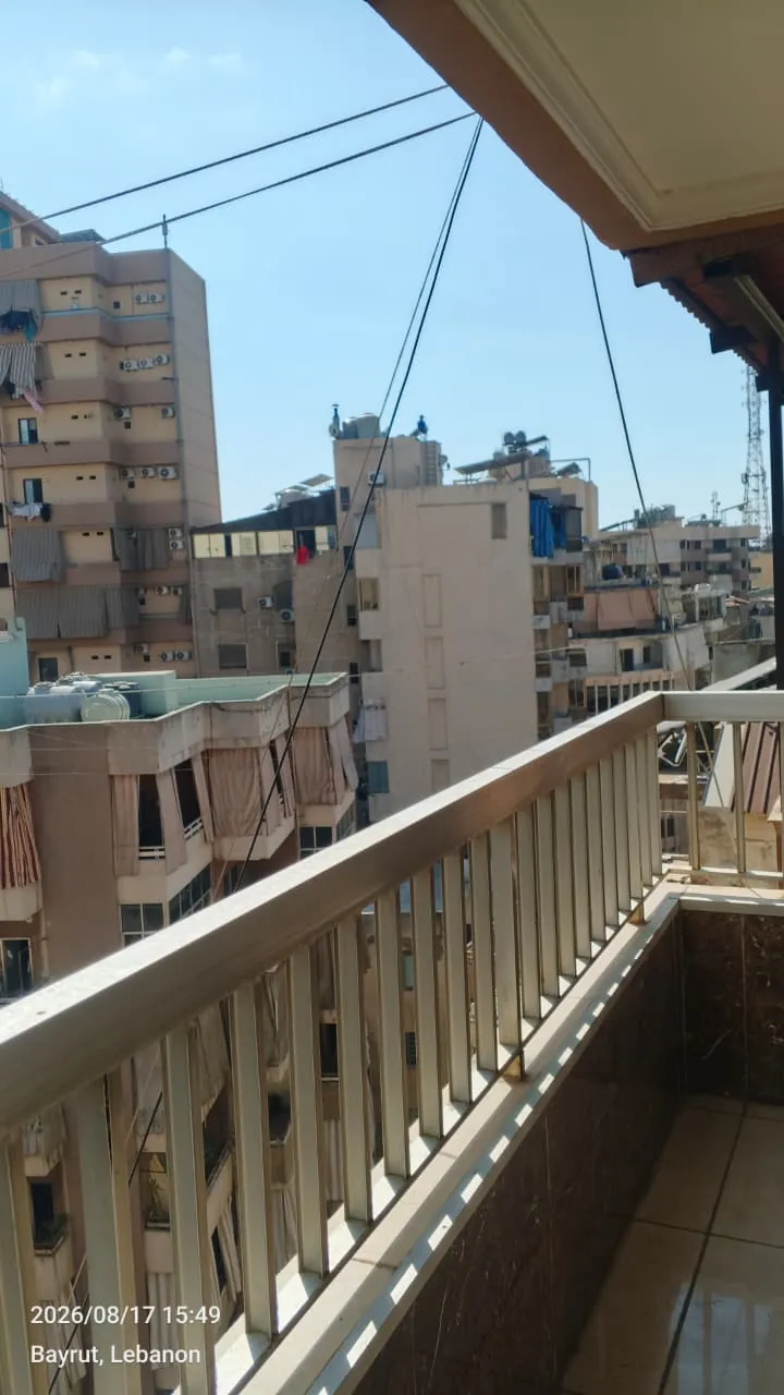 For Sale: Apartment in Mar Elias-Beirut — photo 2