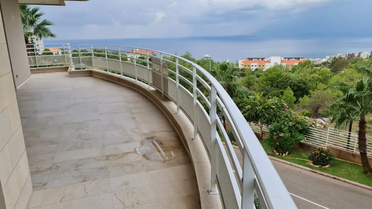 For Sale: Apartment in Doha Hills-Aley — photo 3