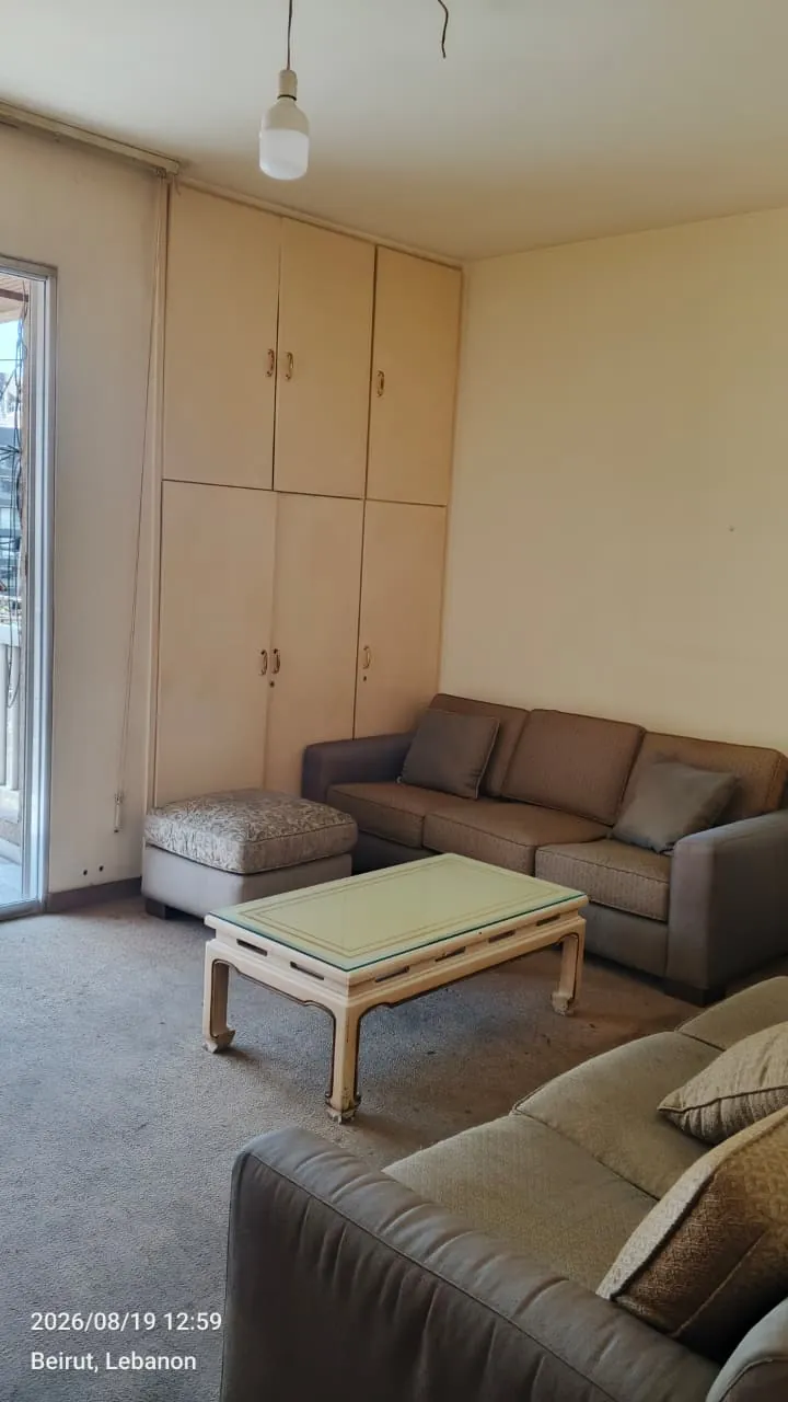For Sale: Apartment in Mar Elias-Beirut — photo 3