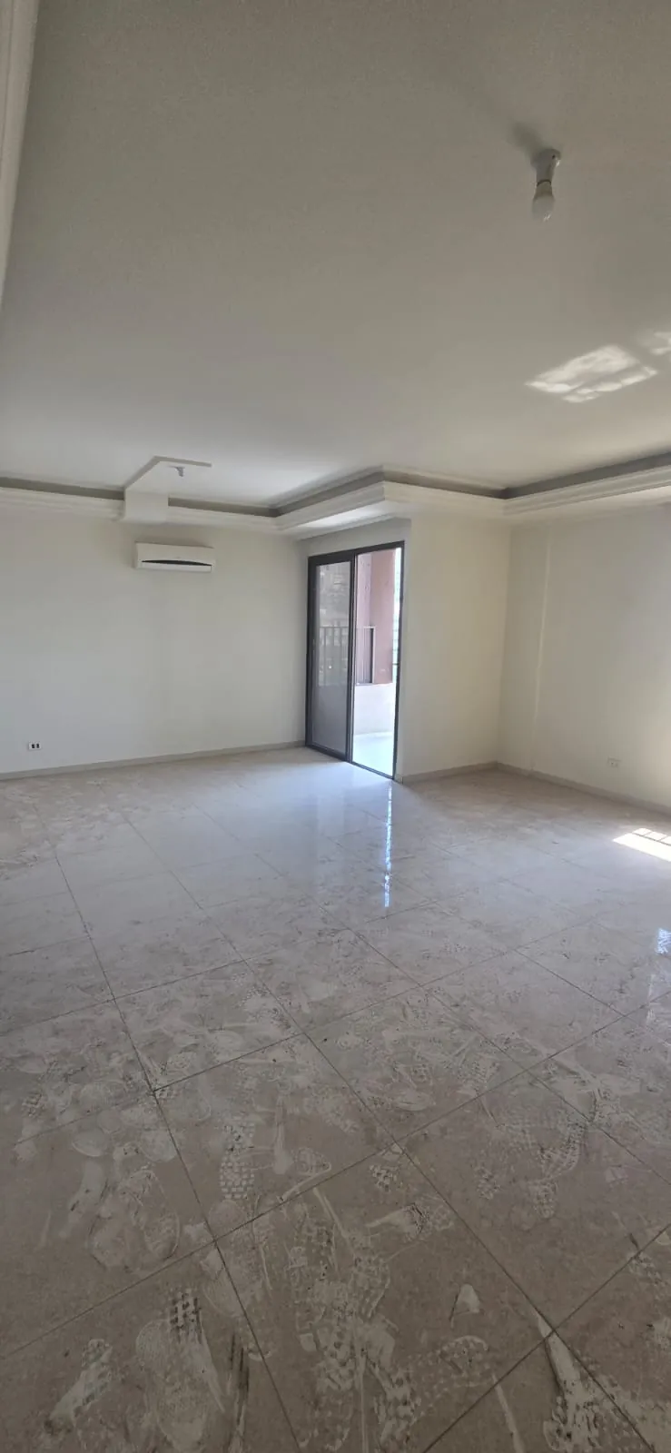 For Sale: Apartment in Jal El Dib — photo 3