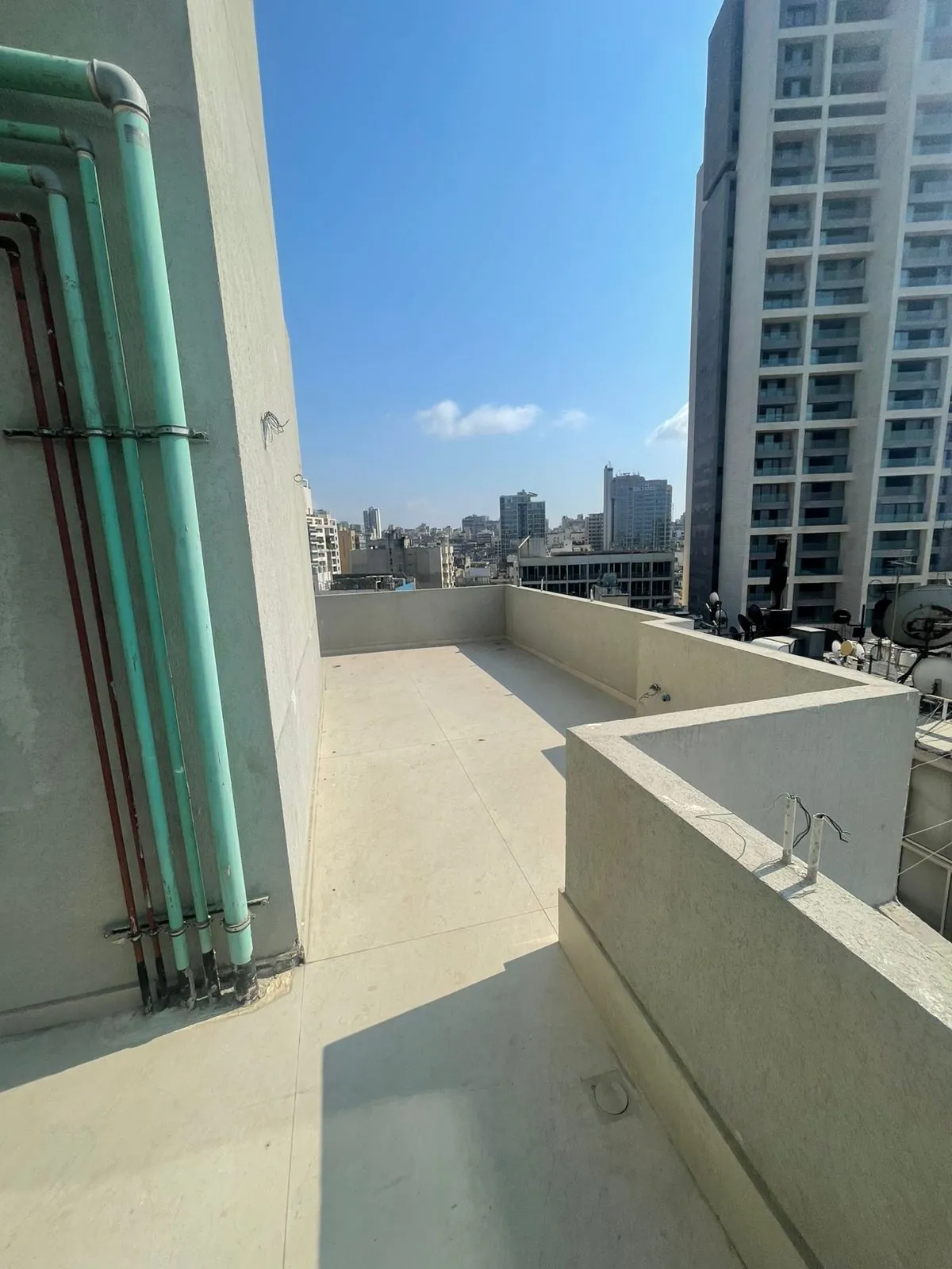 For Rent: Apartment in Hamra- Bliss — الصورة 5