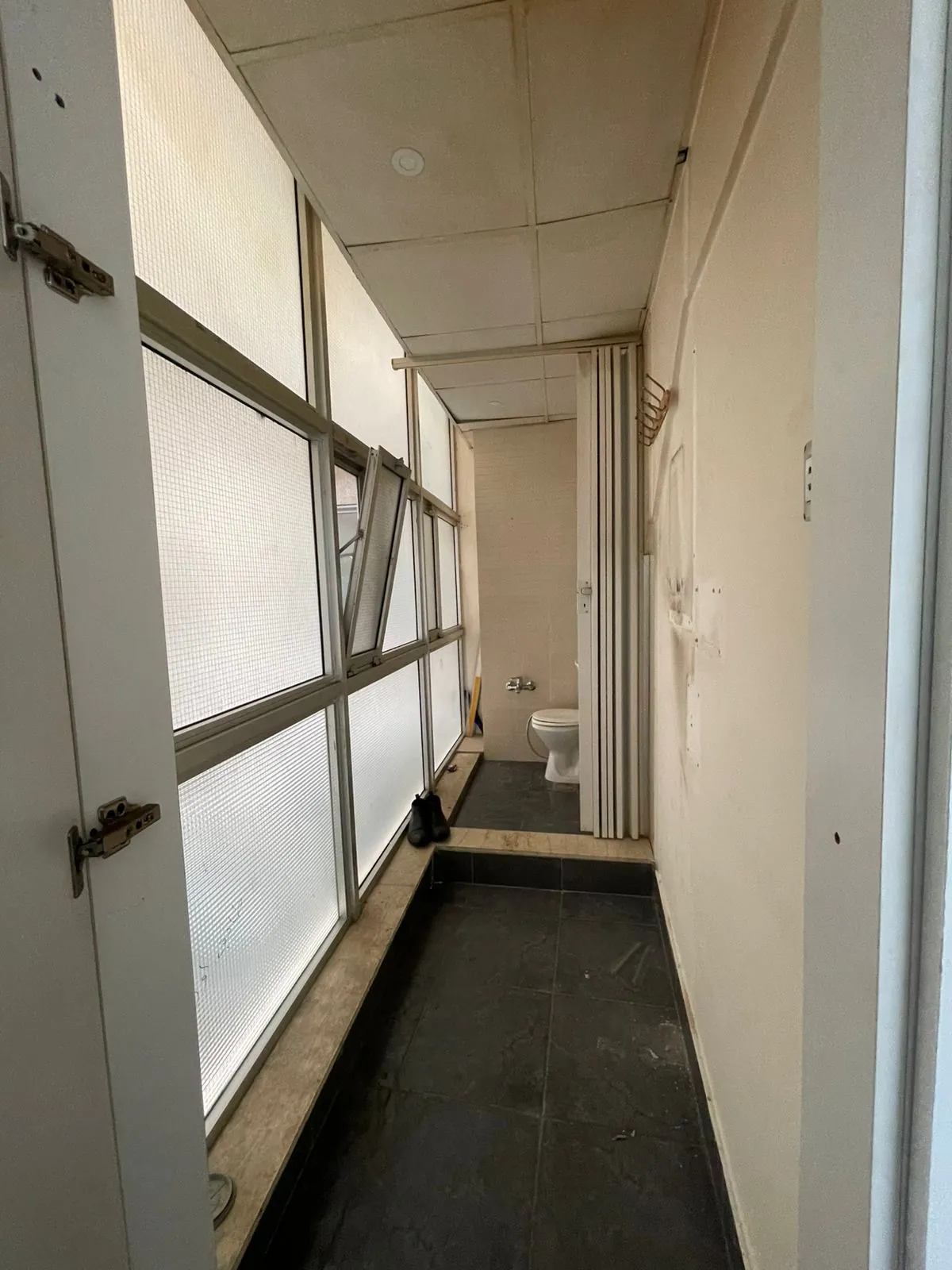 For Sale: Apartment in Ras El Nabaa — photo 4