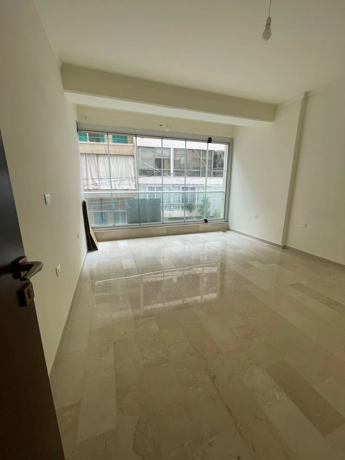 For Sale: Apartment in Ras El Nabaa — photo 5
