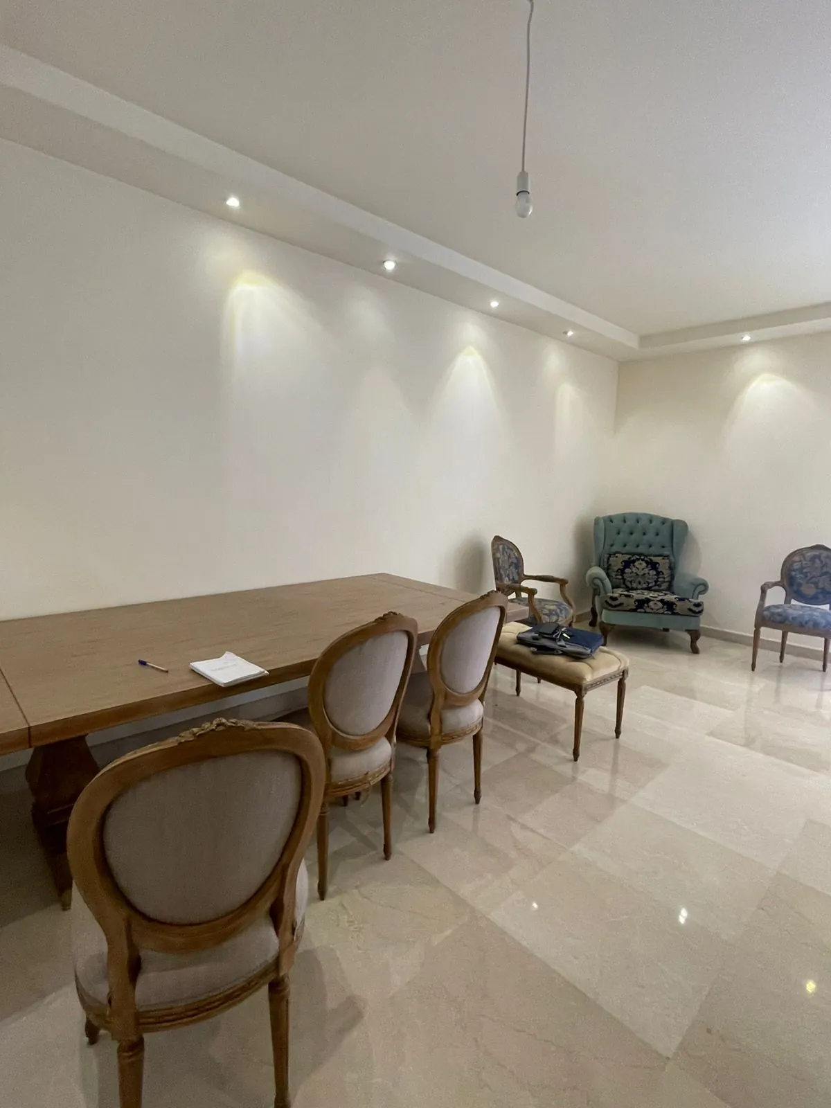 For Rent: Apartment in Ras El Nabeh — photo 2
