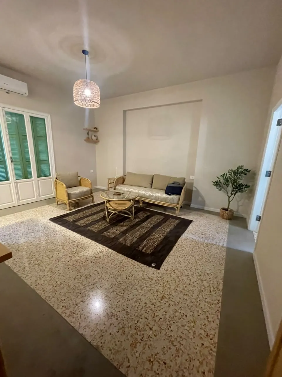 For Rent: Apartment in Gemmayzeh — photo 2