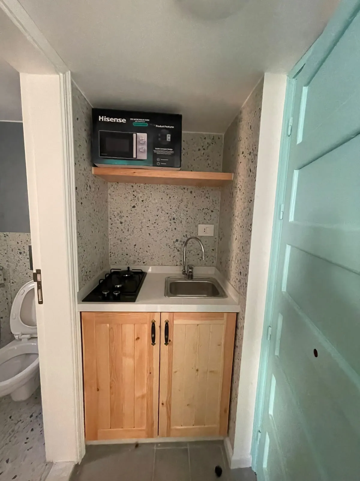 For Rent: Apartment in Gemmayzeh — الصورة 3