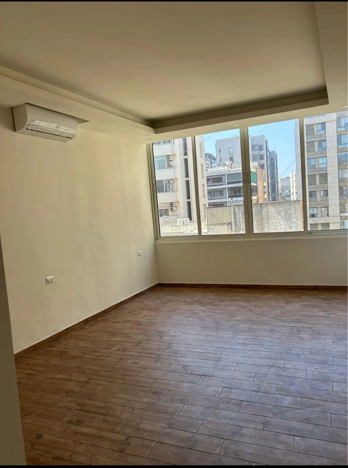 For Sale: Apartment in Tallet El Khayat